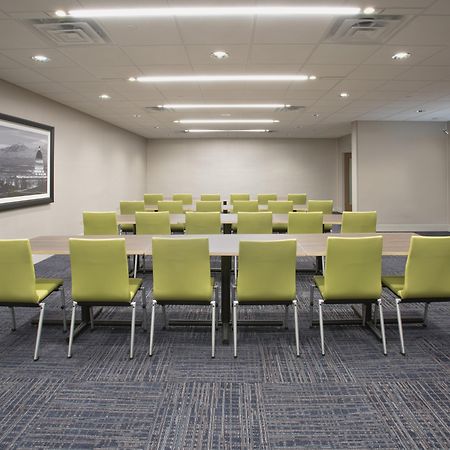 Holiday Inn Express - Mccook By Ihg מראה חיצוני תמונה