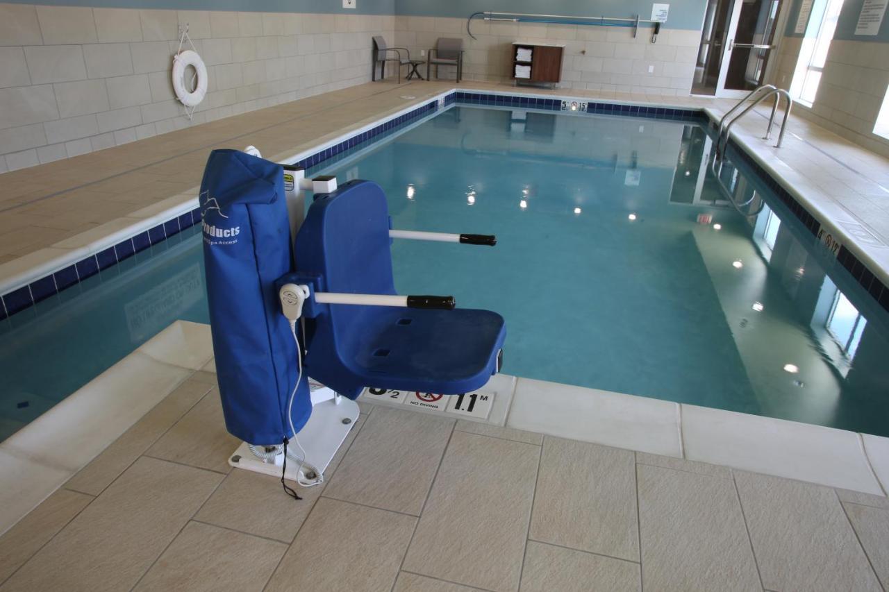 Holiday Inn Express - Mccook By Ihg מראה חיצוני תמונה